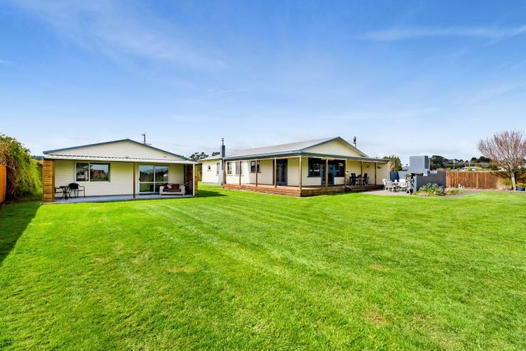 Photo of property in 206 Smart Road, Hillsborough, New Plymouth, 4372