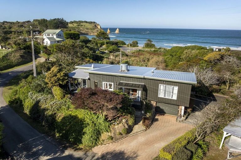 Photo of property in 12 Harris Street, Karitane, Waikouaiti, 9471