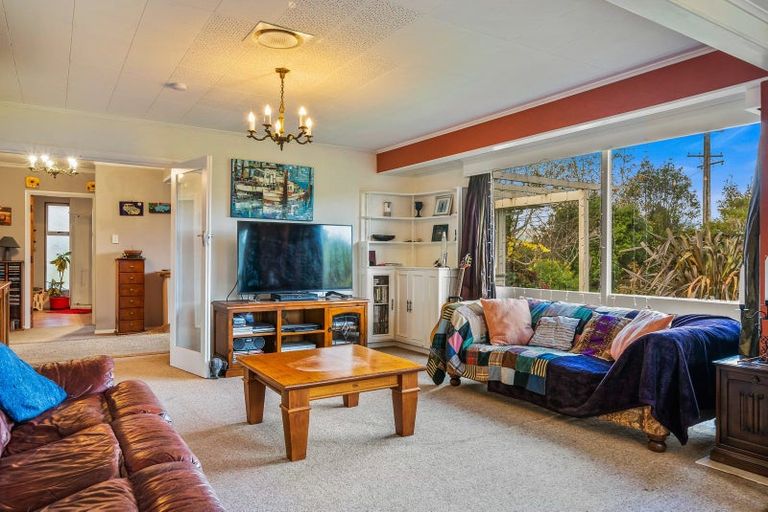 Photo of property in 191 Koputaroa Road, Koputaroa, Levin, 5575