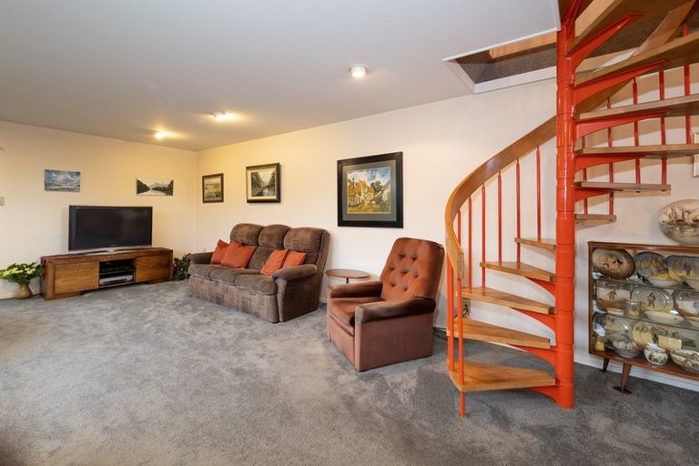 Photo of property in 91 Winter Street, Ashburton, 7700