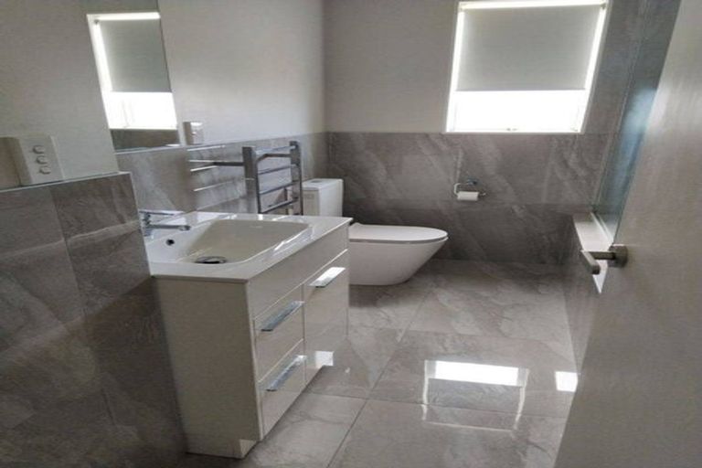 Photo of property in 37 Bellbird Street, Papakura, 2110