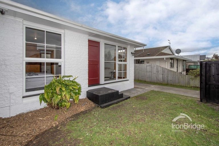 Photo of property in 2/493 Barbadoes Street, Edgeware, Christchurch, 8013
