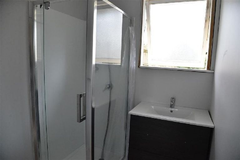 Photo of property in 162 Archers Road, Glenfield, Auckland, 0629