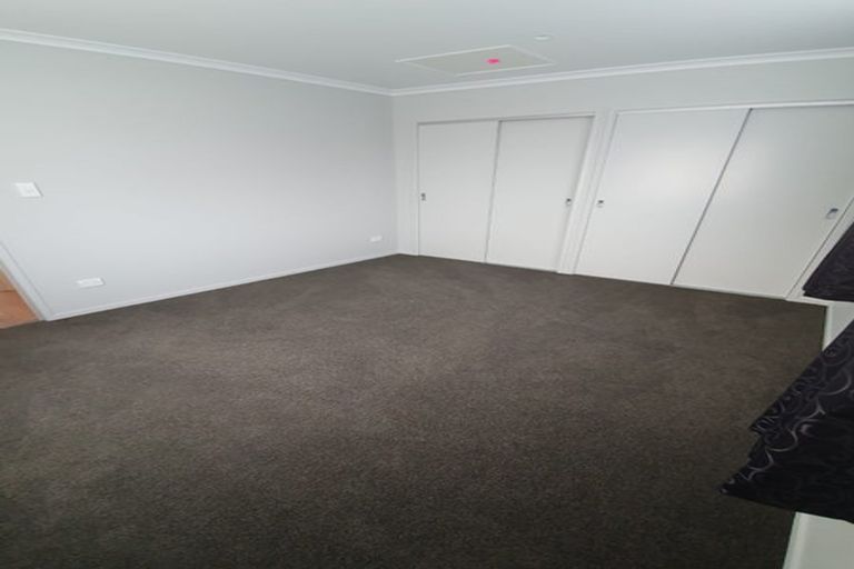 Photo of property in 2/9 View Road, Papakura, 2110