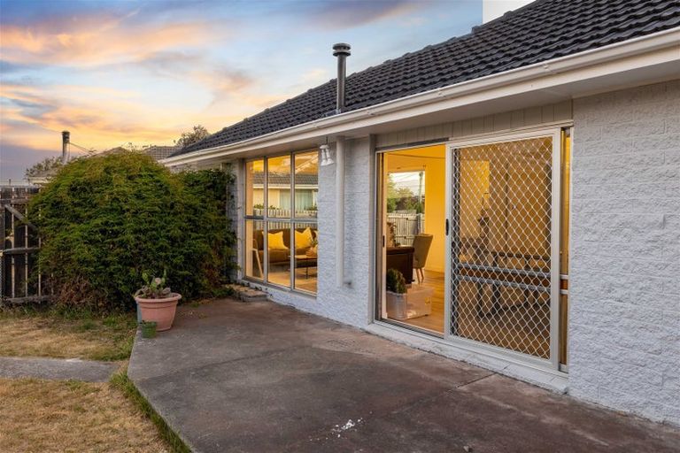 Photo of property in 62 Sandown Crescent, Aranui, Christchurch, 8061