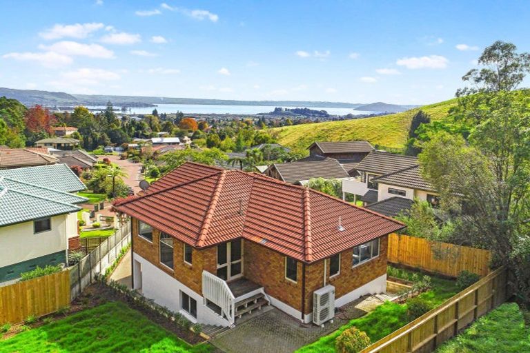Photo of property in 15 Forest Place, Lynmore, Rotorua, 3010