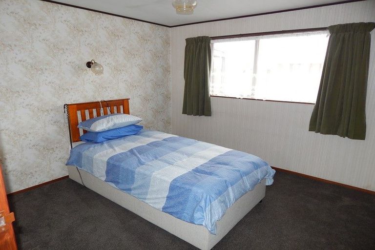 Photo of property in 127a Queen Street, Westport, 7825