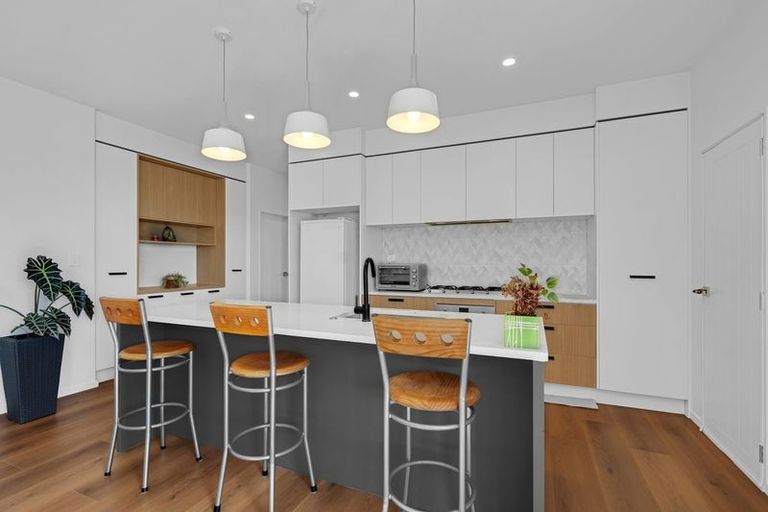 Photo of property in 14 Piedmonte Avenue, Pokeno, 2402