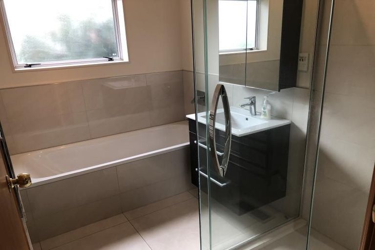 Photo of property in 15 Lincoln Avenue, Epuni, Lower Hutt, 5011