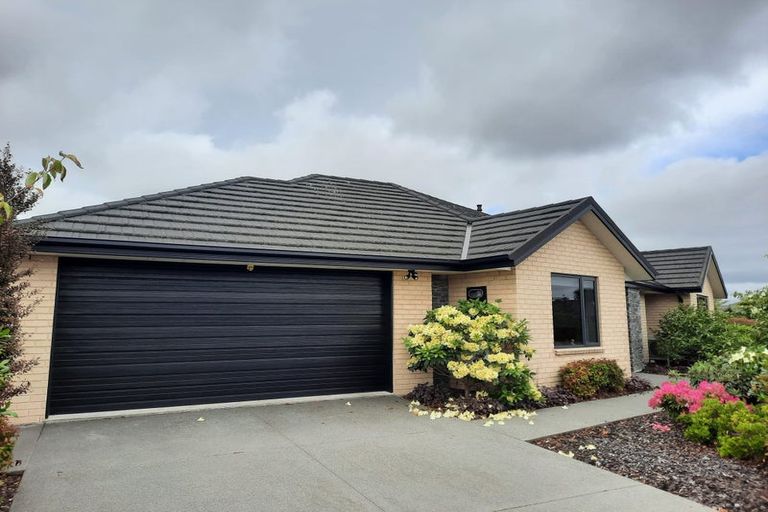Photo of property in 36 Davaar Crescent, Broomfield, Christchurch, 8042