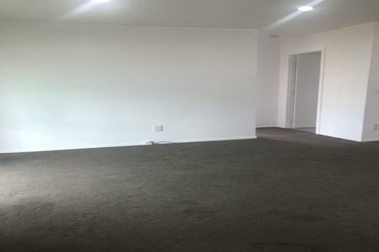 Photo of property in 3/79 Great South Road, Manurewa, Auckland, 2102