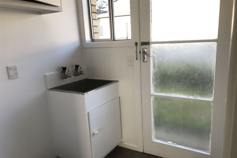 Photo of property in 6/117 Astley Avenue, New Lynn, Auckland, 0600