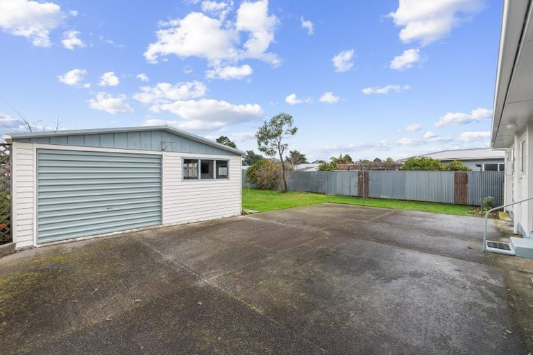 Photo of property in 26 Stirling Street, Levin, 5510
