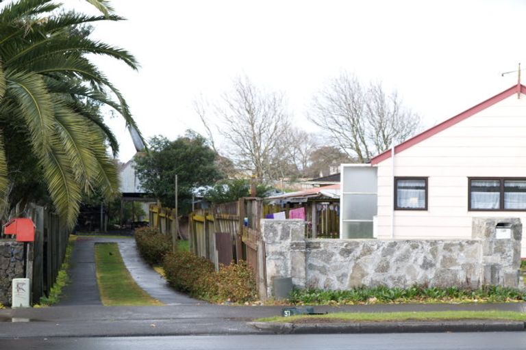 Photo of property in 37 Favona Road, Favona, Auckland, 2024