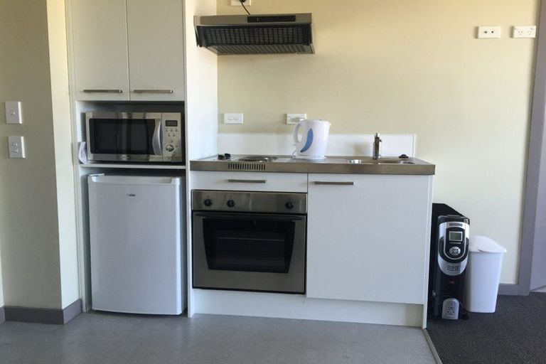 Photo of property in Southern Cross Apartments, 606/35 Abel Smith Street, Te Aro, Wellington, 6011