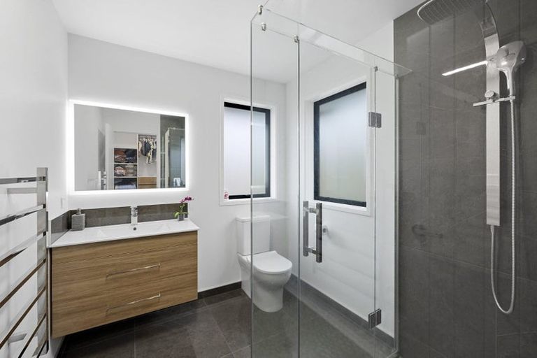 Photo of property in 8 Kararaina Close, Whalers Gate, New Plymouth, 4310