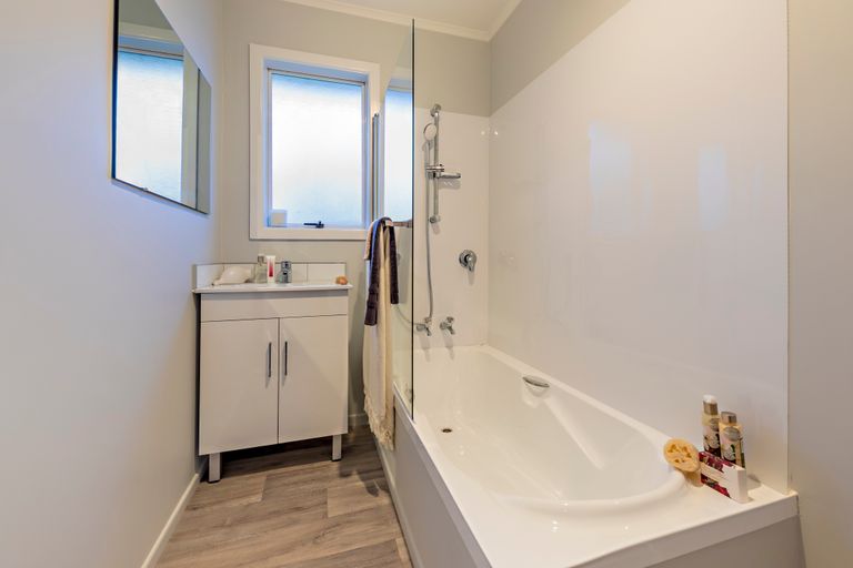 Photo of property in 24 Williams Crescent, Otara, Auckland, 2023