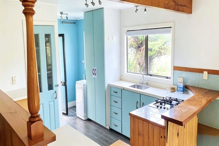 Photo of property in 624 Whangaparaoa Road, Stanmore Bay, Whangaparaoa, 0932