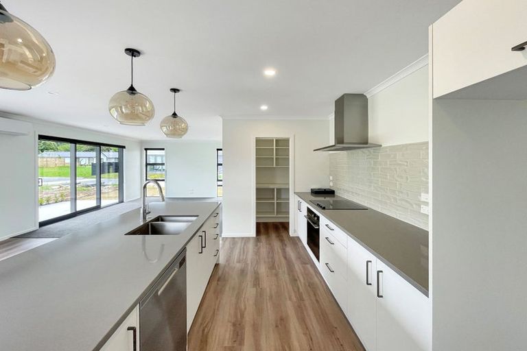 Photo of property in 21 Te Au Rere Crescent, Cambridge, 3434