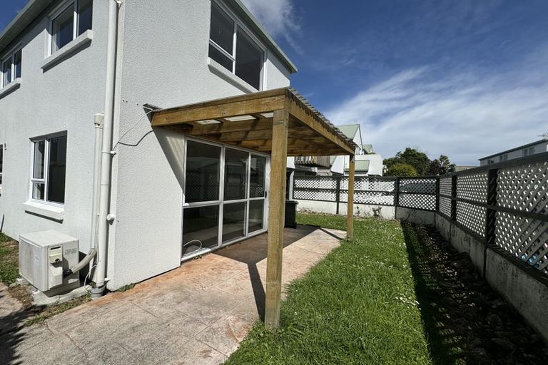 Photo of property in 106 Waltham Road, Sydenham, Christchurch, 8023