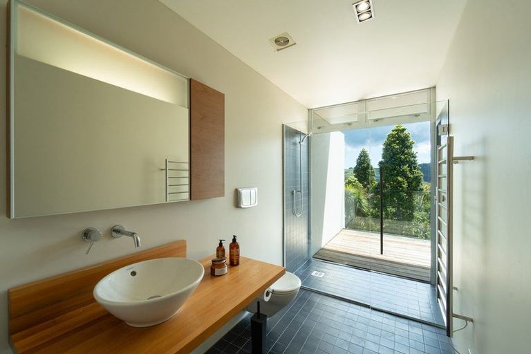 Photo of property in 657 Pukapuka Road, Pohuehue, Warkworth, 0983