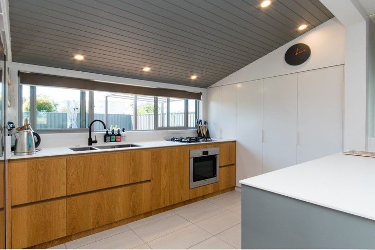 Photo of property in 3 Pukeko Place, Westshore, Napier, 4110