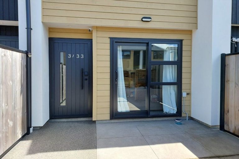 Photo of property in 3/33 Sladden Street, Naenae, Lower Hutt, 5011