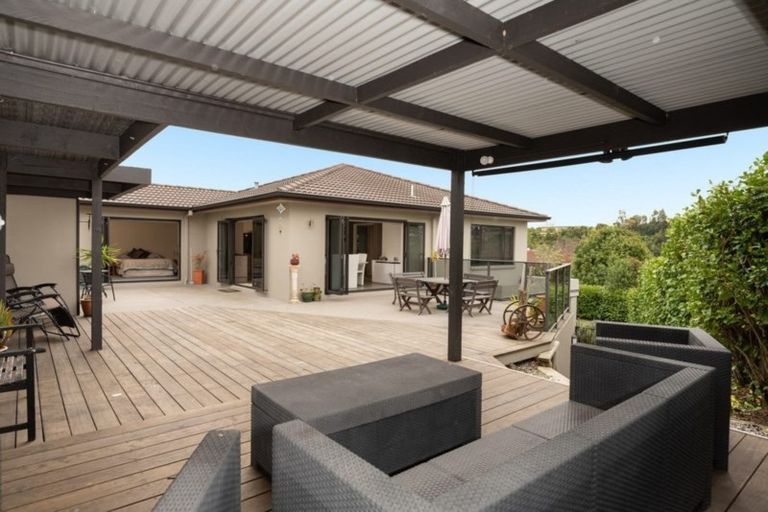 Photo of property in 1 Athelstan Way, Bethlehem, Tauranga, 3110