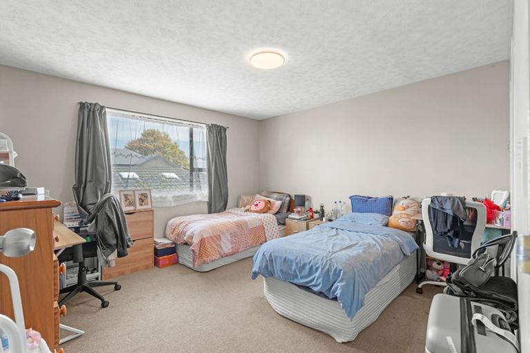 Photo of property in 2/41 Picton Avenue, Riccarton, Christchurch, 8011