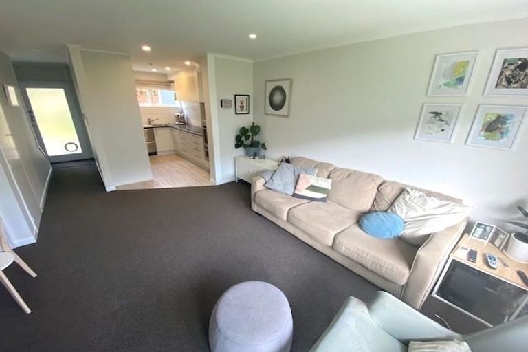 Photo of property in 42b Ngatoto Street, Ngaio, Wellington, 6035