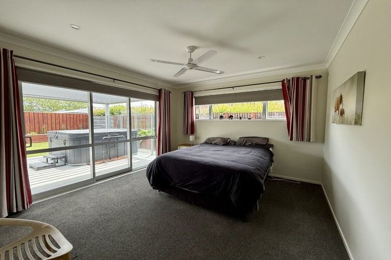 Photo of property in 16 Huka Heights Drive, Rangatira Park, Taupo, 3330