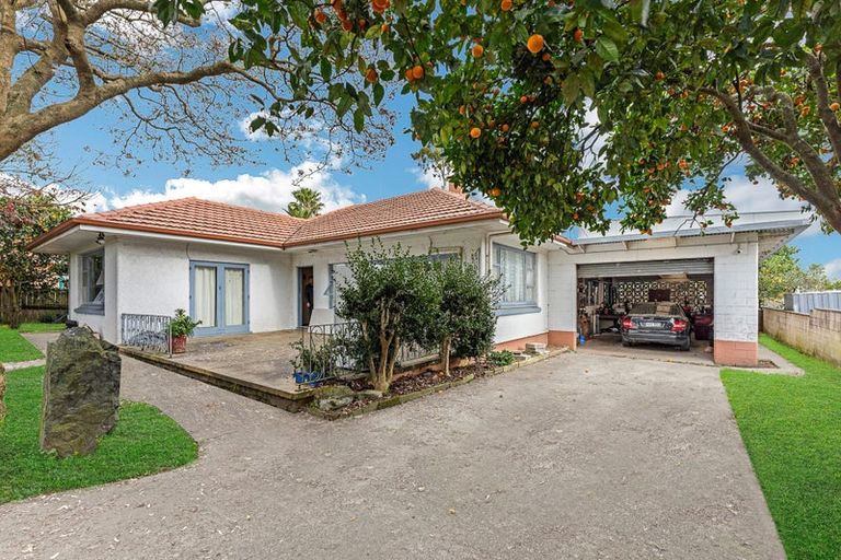 Photo of property in 53 Takanini Road, Takanini, 2112