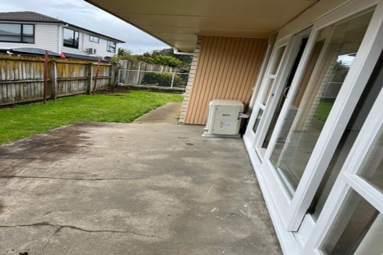 Photo of property in 2/5 Carolyn Street, Manukau, Auckland, 2025