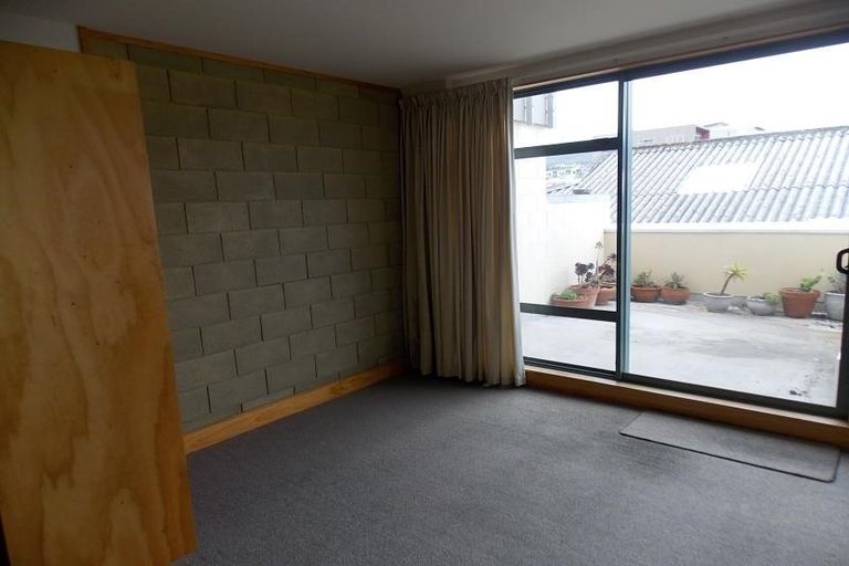 Photo of property in First House Apartments, 17/4 Frederick Street, Te Aro, Wellington, 6011