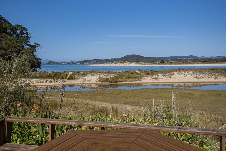 Photo of property in 36 Te Maika Road, Ngunguru, Whangarei, 0173