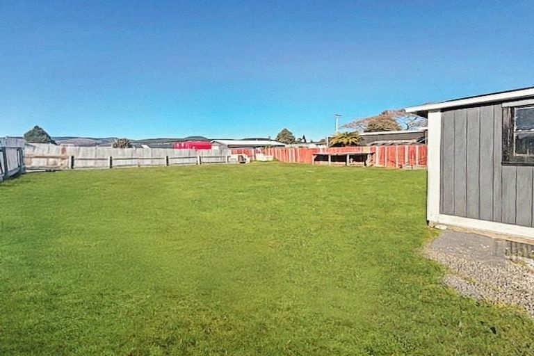 Photo of property in 15 Kauri Street, Mangakino, 3421