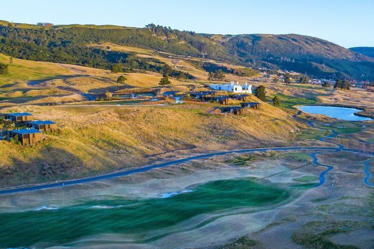 Photo of property in 18 The Fairways, Kinloch, Taupo, 3377