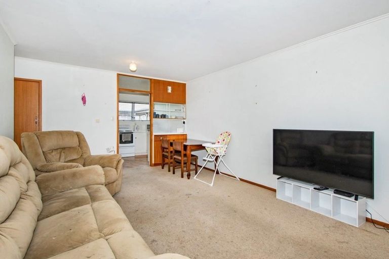 Photo of property in 1/5 Brighton Road, Kensington, Whangarei, 0112