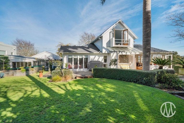 Photo of property in 95 Ninth Avenue, Tauranga, 3110