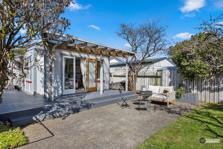 Photo of property in 13 Plunket Avenue, Petone, Lower Hutt, 5012