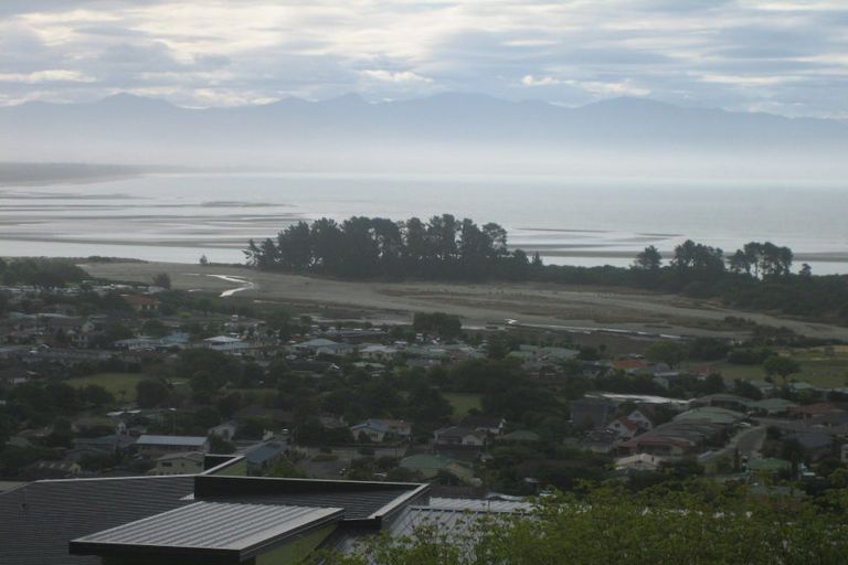 Photo of property in 6 Orakei Street, Tahunanui, Nelson, 7011