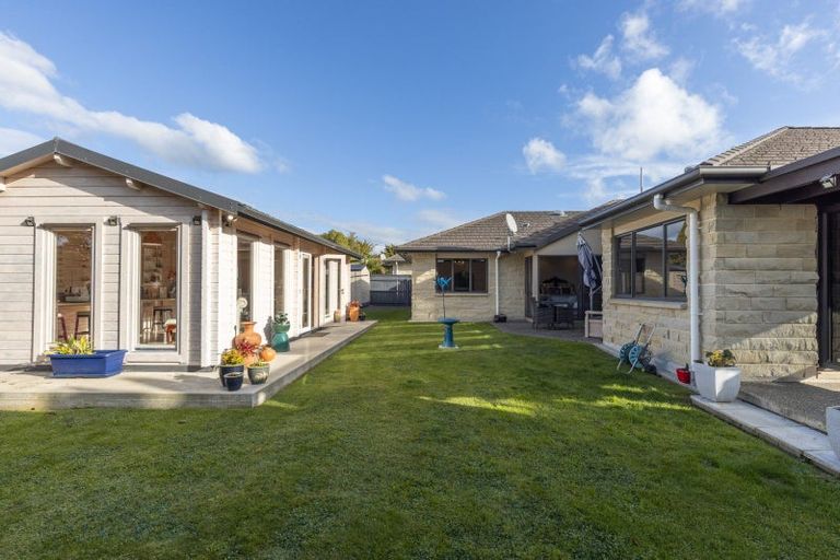 Photo of property in 60 Easton Way, Levin, 5510