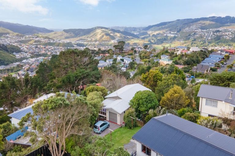 Photo of property in 45 Lomita Road, Johnsonville, Wellington, 6037