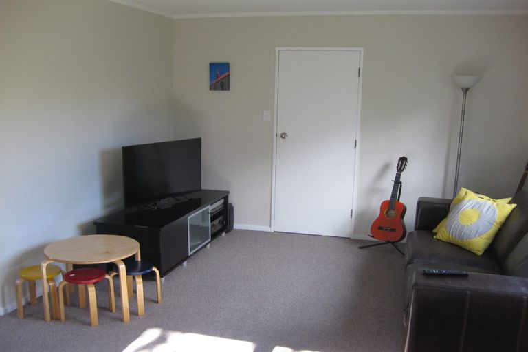 Photo of property in 5 Trilids Lane, Churton Park, Wellington, 6037