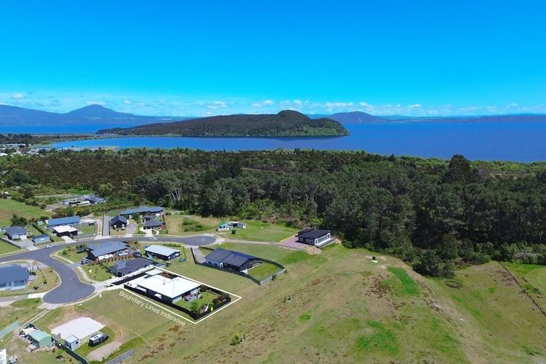 Photo of property in 5 Kohuhu Place, Motuoapa, 3382