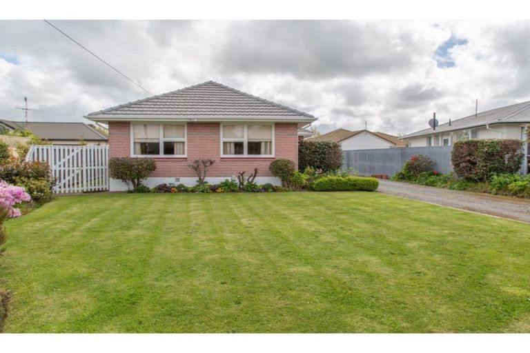 Photo of property in 41 Yardley Street, Avonhead, Christchurch, 8042