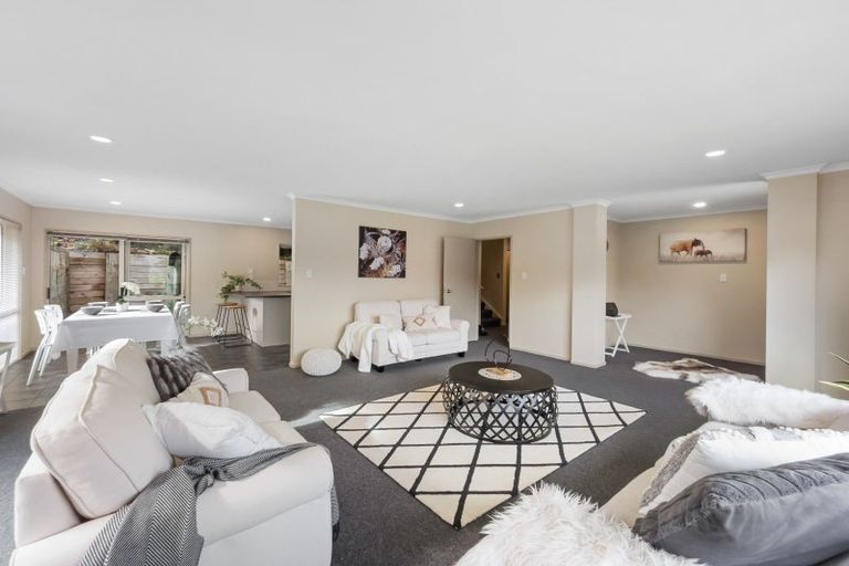 Photo of property in 3 Saybrook Place, Mangere, Auckland, 2022