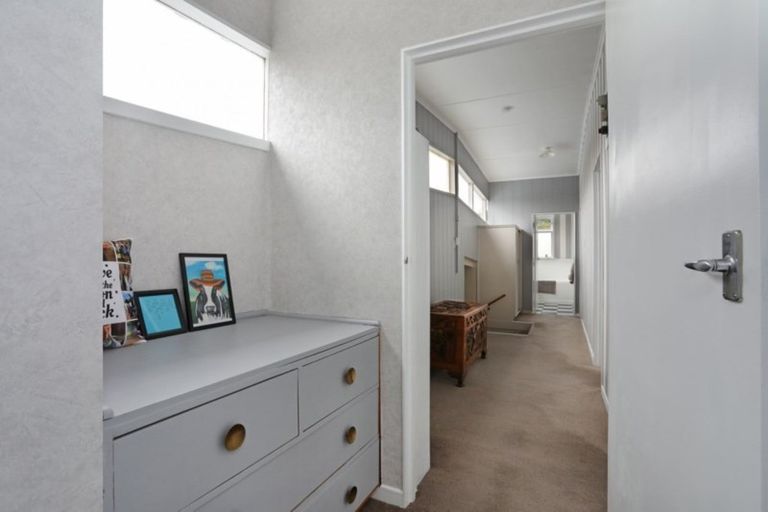 Photo of property in 4 Terrace Street, Marton, 4710