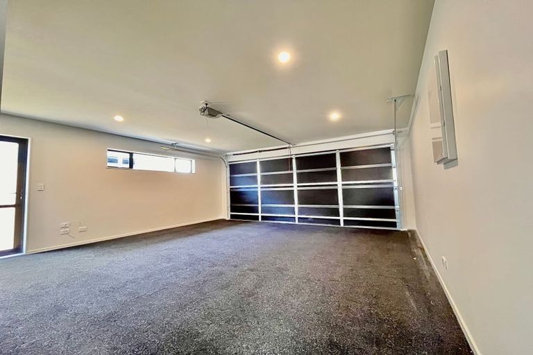 Photo of property in 28 Farrell Road, Pukekohe, 2120