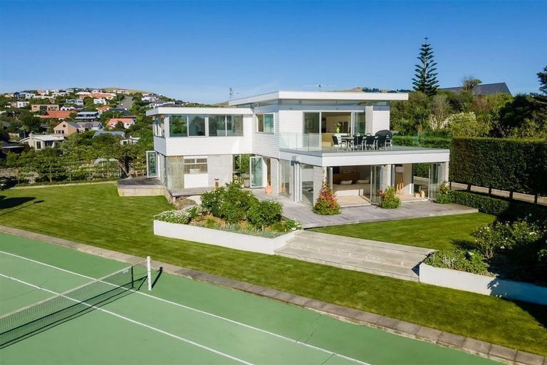 Photo of property in 45 Taylors Mistake Road, Scarborough, Christchurch, 8081